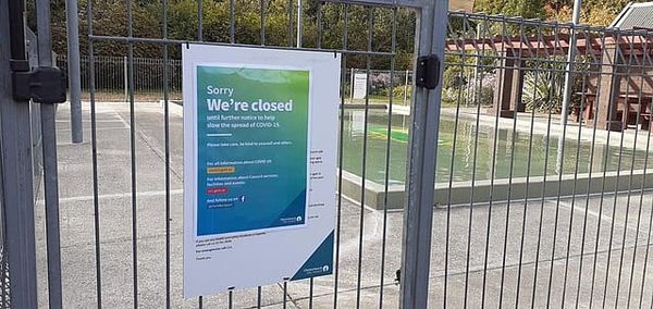 Who decided whether 'vaccine' mandate exemptions were granted or denied in New Zealand?