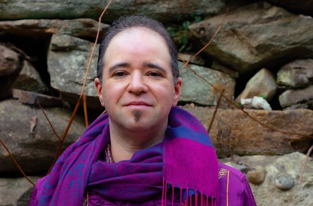 Jendi Reiter author photo by Ezra Autumn Wilde