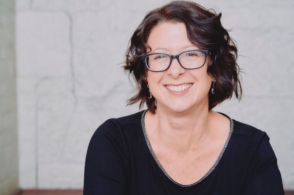 Head Shot: Beth Anne Macdonald