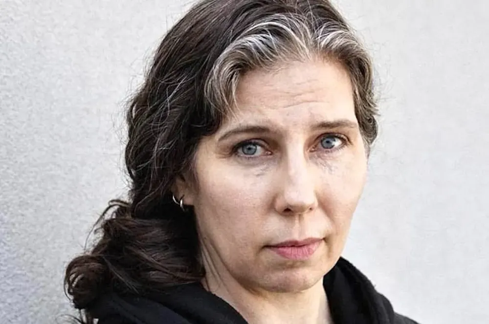 Headshot of Heather Lee Rogers taken by photographer Steve Prue.
