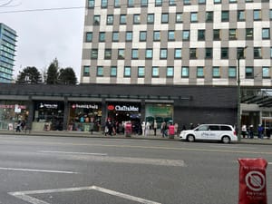 Thailand's Icon Hits West Broadway: ChaTraMue Draws Block-Long Lineups on Opening Weekend