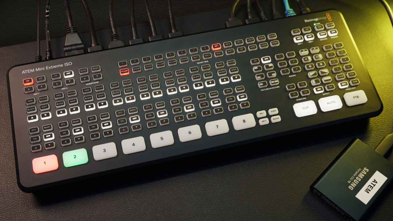 その他 ATEM Mini Extreme ISO s-l1200.jpg