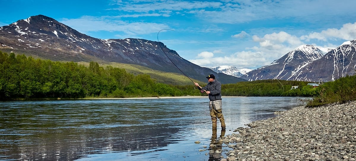 Strenge regler for laksefisket, reisefeber mars, negative til gondol, satser på Sørlandet,..