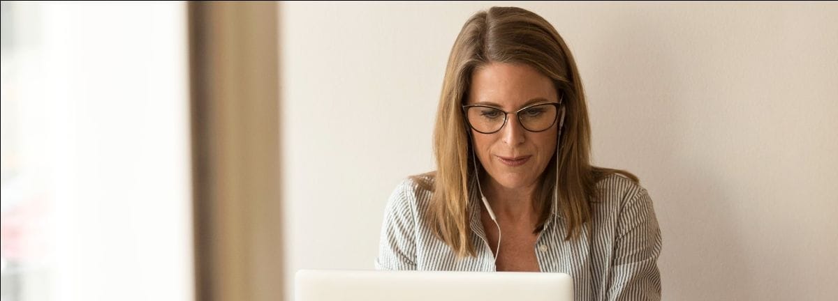 Leter etter ny reiselivsinnovasjon, vil revurdere allemannsretten, rekordhøye flypriser, forelsket i Vestlandet, stanser reiselivsanlegg,..